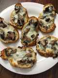 Mushroom & Spinach bruschetta