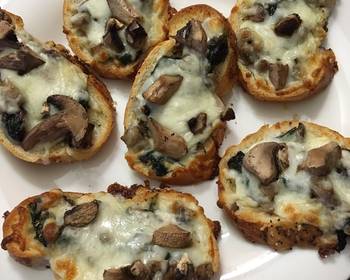 Update, Prepare Recipe Mushroom  Spinach bruschetta Delicious