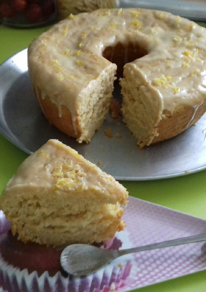 Una foto de Bizcocho de limón y yogur