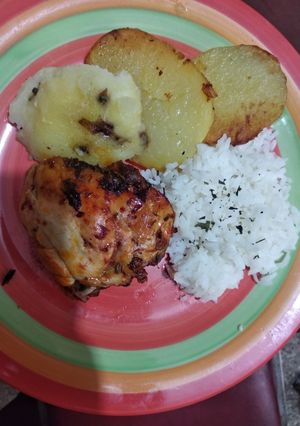 Una foto de Pollito al horno