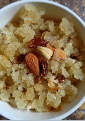 गेहूँ का सीरा(gehun ka seera recipe in hindi) रेसिपी मुख्य फोटो