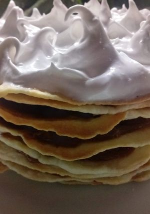 Una foto de Torta Rogel fácil