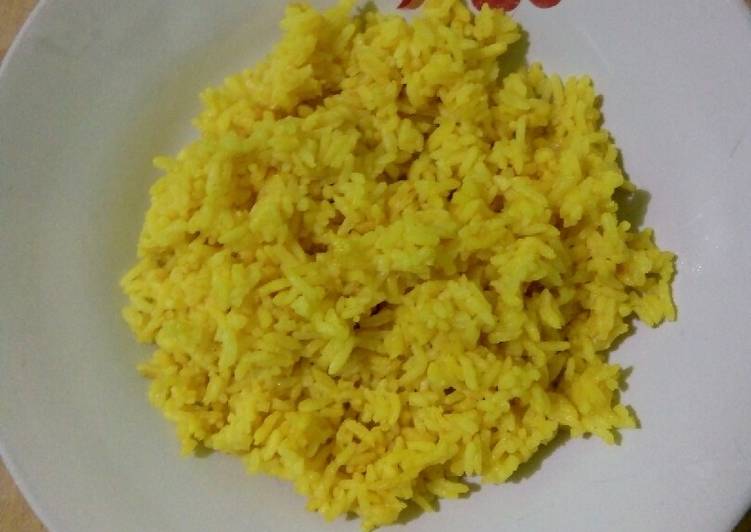 Nasi kuning rice cooker