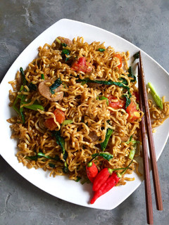 Foto resep Bakmie Goreng Jawa / Mie Tek Tek 🍝