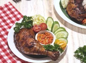 Foto resep Ayam Bakar Wong Solo versi Teflon