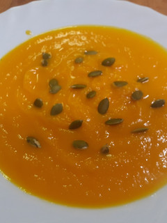 Una foto de Puré de calabaza, apio y nabo, en Thermomix tm21