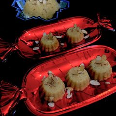 A picture of Suji halwa.