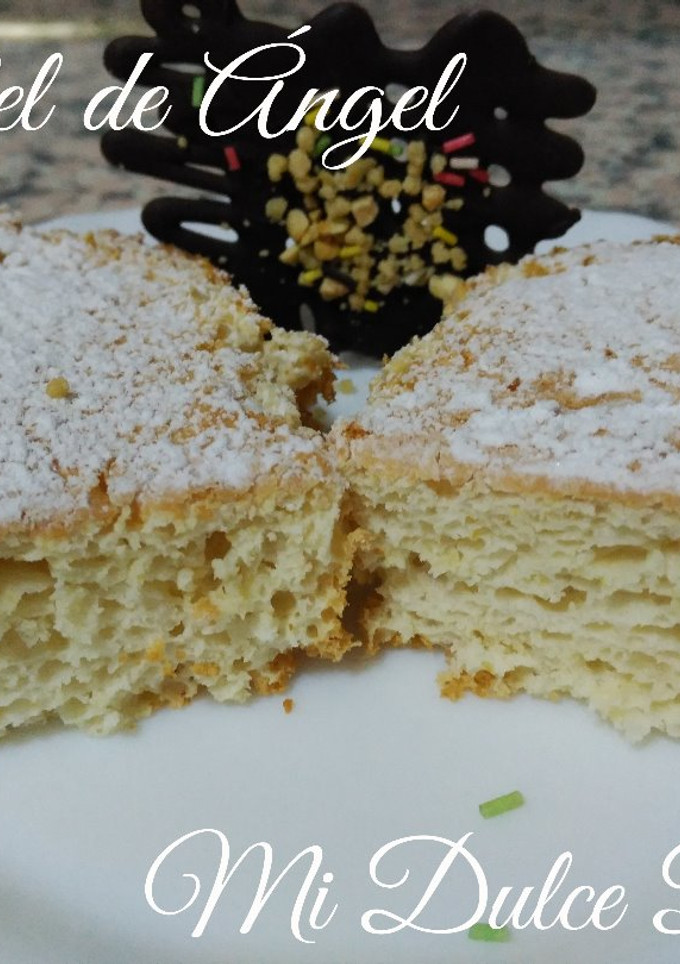 Una foto de Pastel de ángel (angel food cake) con un toque especial