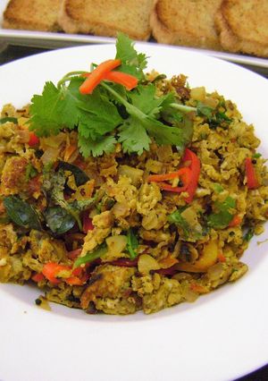 A picture of Scrambled Eggs with Bell Peppers.