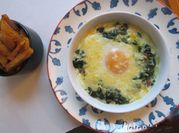 Una foto de huevos a la florentina
