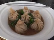 Una foto de masa de dumplings