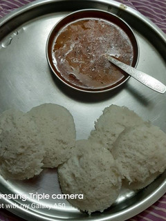 A picture of Idli sambar.