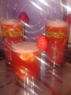 صورة لوصفة عصير الفراوله بالموز 🍓🍓