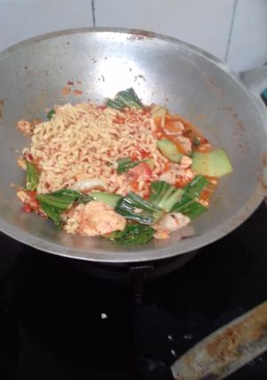 Foto resep Mie Larva / Seblak Mie Kuah Pedas Kaldu Sapi #KitaBerbagi