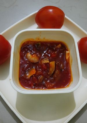 टमाटर की मीठी चटनी (tamatar ki meethi chutney recipe in Hindi) रेसिपी मुख्य फोटो
