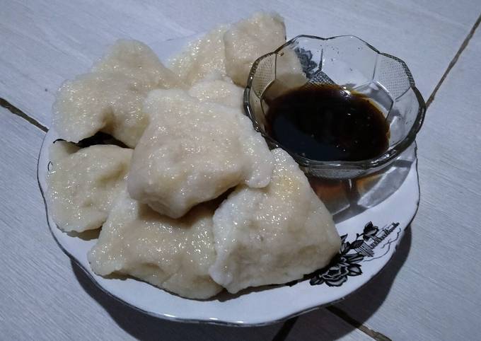 Bagaimana Menyiapkan 2. Pempek Telur Kecil Palembang yang Menggugah Selera