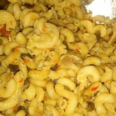 A picture of Macaroni and Irish jellog.