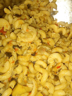 A picture of Macaroni and Irish jellog.