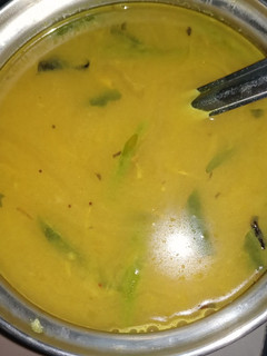 கலனி(அரிசி கலைந்த நீர்) புளிச்சாறு (Kalani pulisaru recipe in tamil) செய்முறை முக்கிய புகைப்படம்