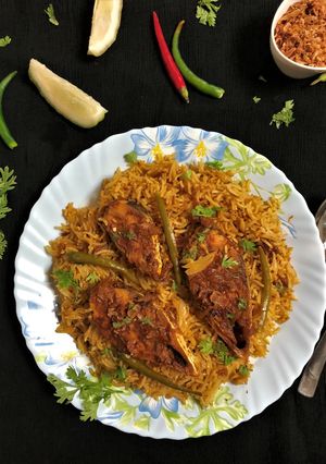 A picture of Ilish Macher Biryani (Hilsa Fish Biryani - Bengali style).