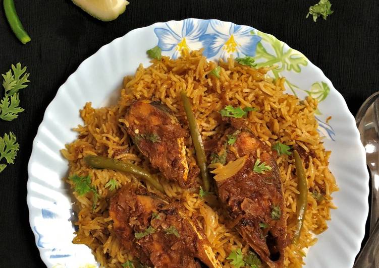 How to Prepare Any-night-of-the-week Ilish Macher Biryani (Hilsa Fish Biryani - Bengali style)