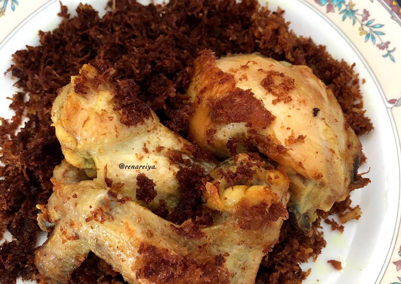 Ayam Goreng Serundeng