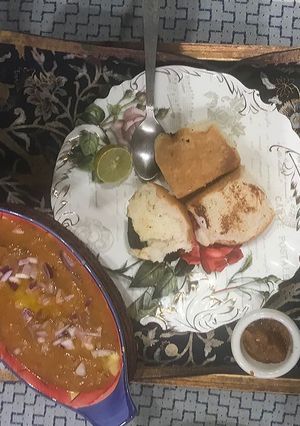 A picture of Delicious Pav Bhaji.