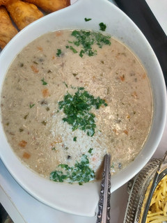 عکسی از دستور سوپ مرغ و قارچ با شیر و خامه