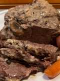 Roasted Garlicky Chuck Roast