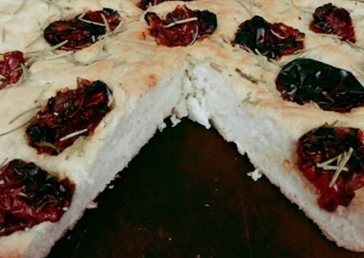 Focaccia de tomates secos