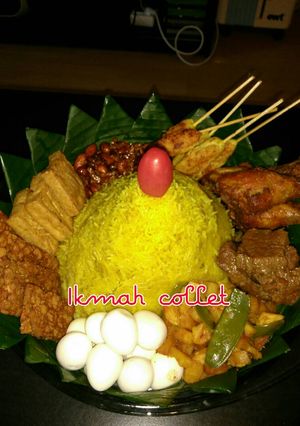 Foto resep Tumpeng komplit gak repot