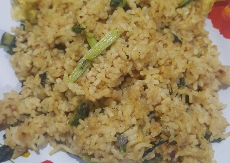 9Cara Memasak Nasi Goreng Indomie yang Nikmat