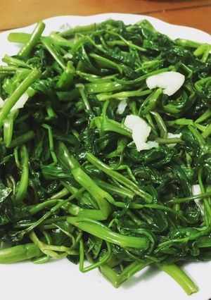Hình của món Rau muống xào tỏi.