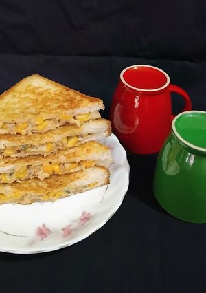 A picture of Corn Sandwich.