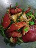 ปูผัดผงกะหรี่ 🦀