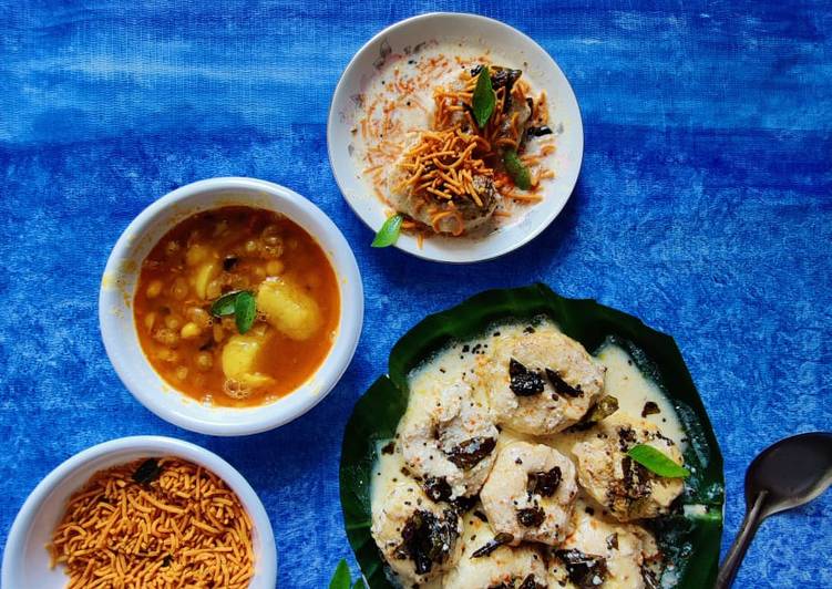 Recipe of Ultimate Odisha favorite snacks- Dahivada Aloodum