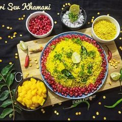 A picture of Amiri Khamani / Surti Sev Khamani (Gujarat Famous).