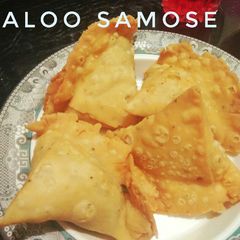 A picture of Aloo samose 😃😃.