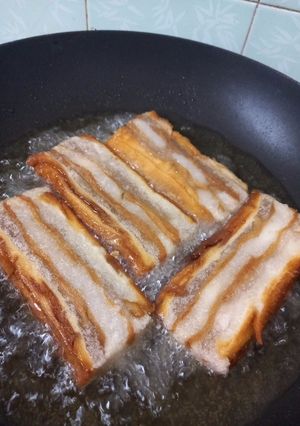 Hình của món Làm thịt ba chỉ chay.
