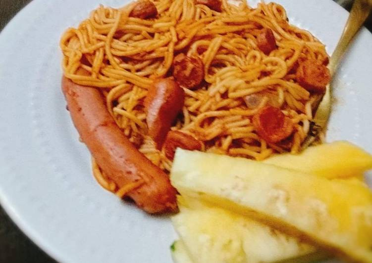 Pasta and sausages with pineapple