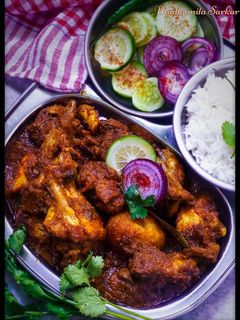 চিকেন কষা(chicken kosha recipe in Bengali) রেসিপির প্রধান ছবি