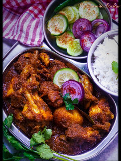 চিকেন কষা(chicken kosha recipe in Bengali) রেসিপির প্রধান ছবি