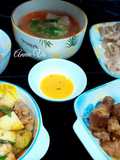 Cơm nhà có món chân gà và tai heo giòn ngon