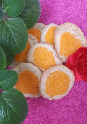 व्हॅनिला कुकीज (vanilla cookies recipe in marathi) रेसिपी चे मुख्य फोटो 