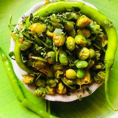 A picture of Lilva beans Broccoli bhaji.