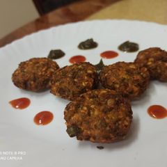 A picture of Sprouted Green Gram Pakoda.