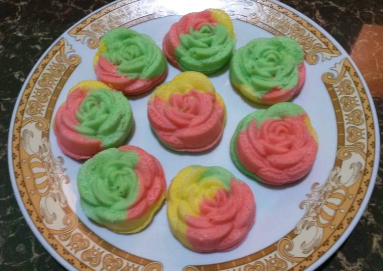 Resep Bolu Kukus Warna Warni oleh hanna aisya - Cookpad