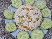 Une photo de salade riz