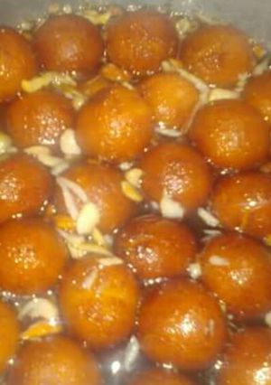 A picture of Paneer Gulab jamun.