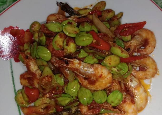 Langkah Mudah untuk Membuat 1. Sambal goreng udang pete endaaauuuussss Anti Gagal